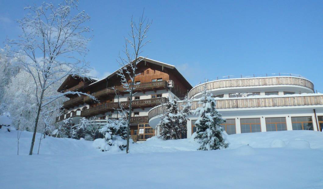 4-Sterne-Hotel in Bayern: Eine Lage die Begeistert - Hotel Feuriger Tatzlwurm